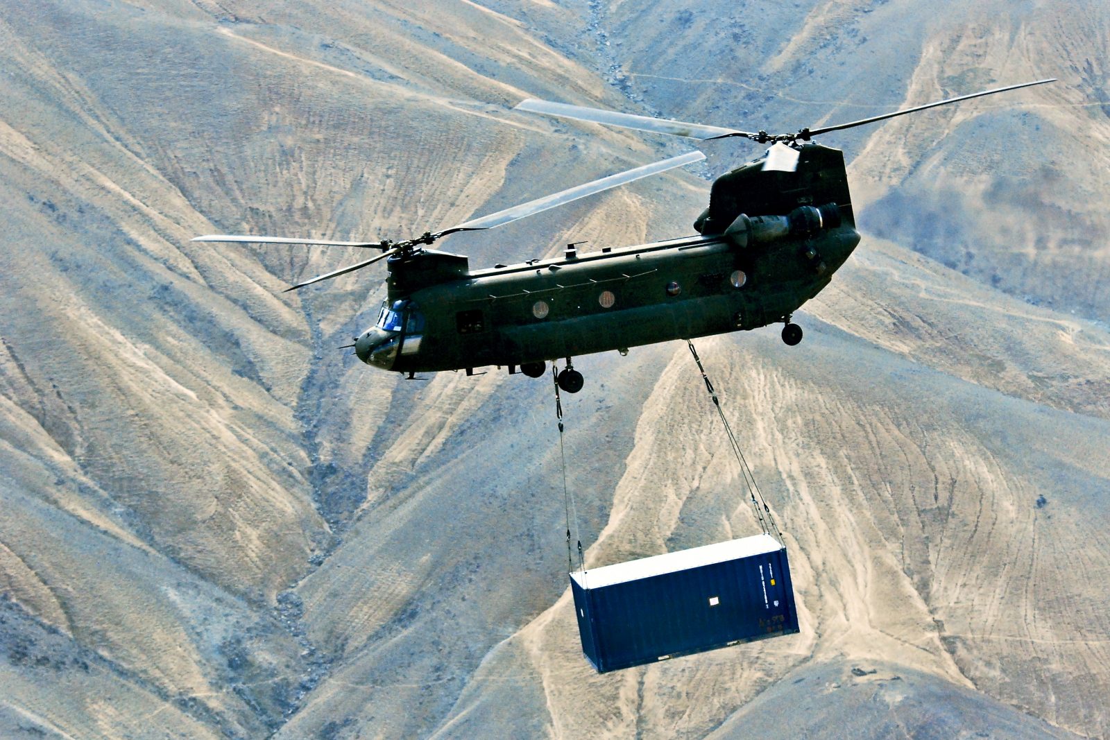 How the newly inducted IAF Chinook heavy-lift helicopters provide huge versatility in operations